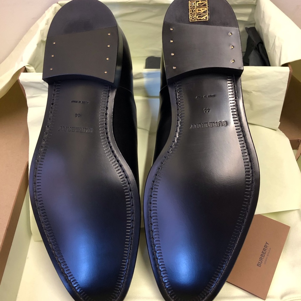 Burberry Sturges Tape Detail Leather Oxford Shoes - Picture 8 of 10